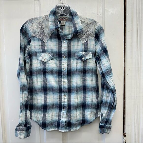 Wrangler western wear pearl snap button down flannel shirt women's medium - Picture 1 of 5